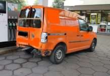 Trotz Unfallschaden den PKW weiter gefahren