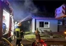 Müllcontainer geht in Flammen auf