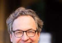 Nächtliche Farbenpracht – Konzerte in der Fruchthalle wieder mit Abstand