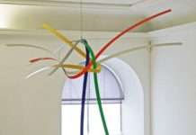 Lars Englunds ausladende Arbeit „Relative“ – mpk lädt zum Kunstwerk des Monats ein