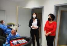 Beigeordnete Pfeiffer besucht die Glockestubb – Wiedereröffnung und erfolgreiche Impfaktion