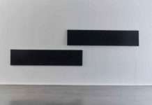 Verborgen in Schwarz – Familienführung im mpk