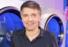 NightWash – Johannes Flöck, Alicja Heldt, John Doyle, Bora, Kammgarn 15.02.