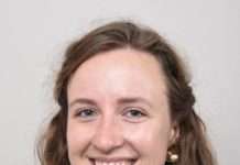 Physikabsolventin erhält deutsch-französischen Hochschulpreis für ihre Abschlussarbeit