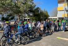 „Radel-rum“ macht Schülerinnen und Schüler sicher für den Straßenverkehr