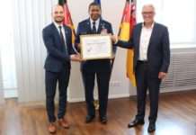 Lewentz zeichnet US-General Randall Reed mit WiR!-Award aus