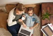 AOK-Elternseminare zu: Medienkonsum und -kompetenz