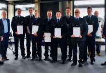 Zu Lebenszeitbeamten ernannt – Acht junge Feuerwehrkräfte haben sich bewährt