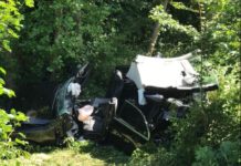 Schwerer Verkehrsunfall – 77-jähriger schwerverletzt mit dem Rettungshubschrauber in Unfallklinik