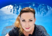 Martina Brandl kommt für die erkrankte Liza Kos in die Fruchthalle