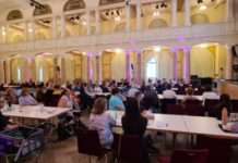 Rund 60 Fachkräfte trafen sich beim Kita-Fachtag in der Fruchthalle