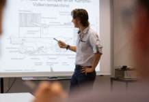 Mit Weiterbildung zum Erfolg: Technik für Betriebswirte