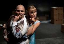 Auf ins Finanzamt! Wiederaufnahme von Felicia Zellers „Der Fiskus“