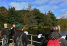 Exkursionen zu Bachbewohnern im Projekt „Gefährdete Tierarten – Espèces en danger“