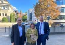 Gabriele Wollenweber mit der Freiherr-vom-Stein-Plakette geehrt