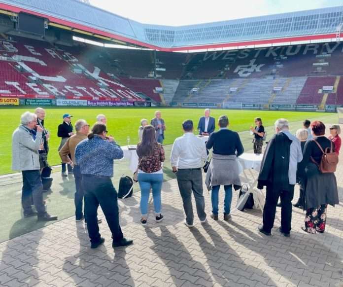 221007_Begrüßung_Prüfungsausschussmitglieder