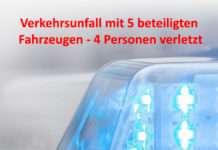 Verkehrsunfall mit 5 beteiligten Fahrzeugen – 4 Personen verletzt