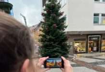 Spaß und Weihnachtszauber mit „Augmented Reality“ in der Innenstadt