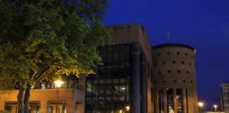 Gruselig: „Das Gespenst von Canterville“ als Live-Hörspiel