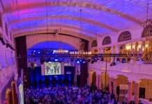 Neujahrsempfang der Stadt lockt circa 680 Gäste in die Fruchthalle