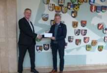 Sparkasse Kaiserslautern: Spende für SC Vogelbach