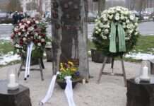 Gedenkveranstaltung zum Jahrestag der Tötung von Yasmin Bux und Alexander Klos