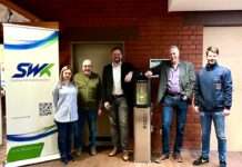 Stadtwerke stellen Trinkwasserspender für Flüchtlingsunterkunft in der Burgherrenhalle