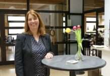 Neue Leiterin für die Pfalzakademie – Bezirksausschuss beschließt einstimmig