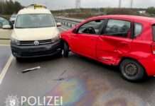 Unfall auf der B270 – Zwei leicht verletzte Personen