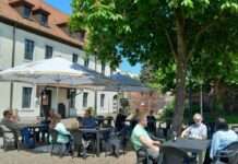 Einladender Biergarten im Wadgasserhof