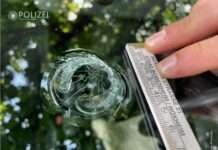 Loch in der Scheibe und Delle in der Motorhaube – Zeugen gesucht