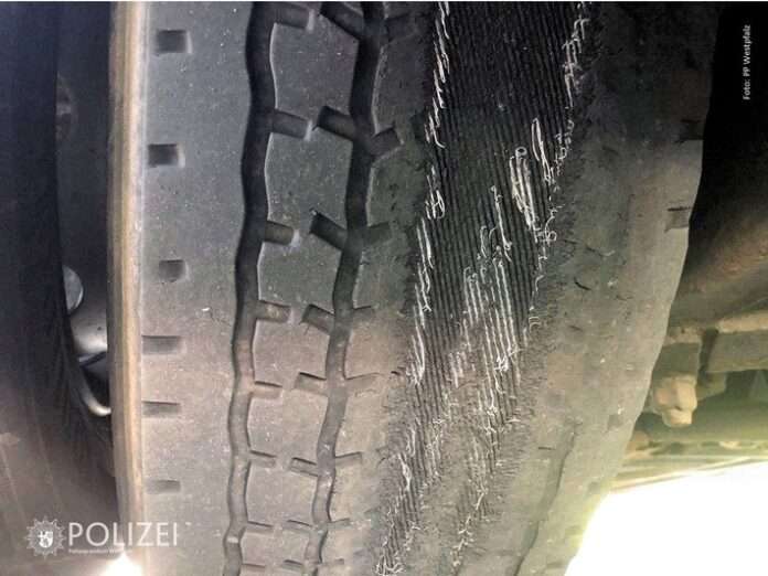 pol-ppwp-schulbusse-ins-visier-genommen