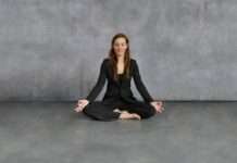 Yoga im Museum – reine Formsache