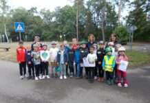 Jugendverkehrsschule der Polizei beim Sommerferienprogramm