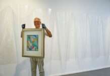 Warum Blau? – „mpk:Sichtweisen“ geht mit Nikolaus Koliusis in die zweite Runde