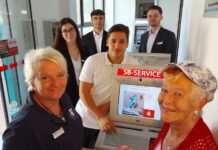 Senioren digital: Souverän am Geldautomat