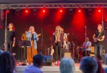 Die Band „Shaian“ kommt auf die Foyer-Bühne!