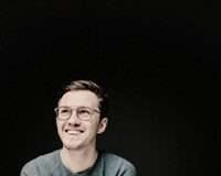 „Swinging Christmas“ mit der Deutschen Staatsphilharmonie Rheinland-Pfalz