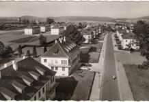 Führung durch die Ausstellung „Fliegerstrasse“