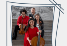 WIE WINDESWEHEN IN GEMALTEN BÄUMEN, Benderhof