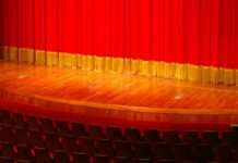 Cyrano in Buffalo – Inszenierung der Theatergruppe an der RPTU in Kaiserslautern