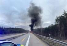 BAB 6 Enkenbach-Alsenborn – PKW in Vollbrand…