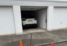 Wasserhydrant überfahren – Zeugen gesucht!