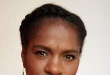 „Schwarz.Deutsch.Weiblich“ Lesung von und mit Natasha A. Kelly