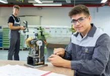 Start ins Berufsleben: Opel übernimmt mehr als 100 Auszubildende