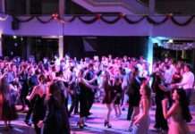 Glanz und Glamour beim Tanzball am Hohenstaufen-Gymnasium