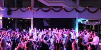 Glanz und Glamour beim Tanzball am Hohenstaufen-Gymnasium