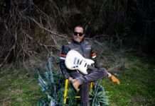 Tito and Tarantula, Kammgarn