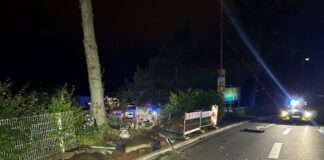 Zu hohe Geschwindigkeit führt zu Unfall mit Verletzten – Zeugen gesucht!