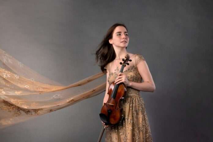 Adamyan_Diana_2021(c)YerazArtByZ.Khachikyan-17_klein